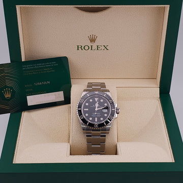 Pre-Owned - Stainless Steel Rolex Submariner 41MM 126610LN