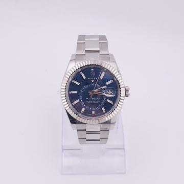 Pre-Owned - Stainless Steel Rolex Sky-Dweller 42MM 336934